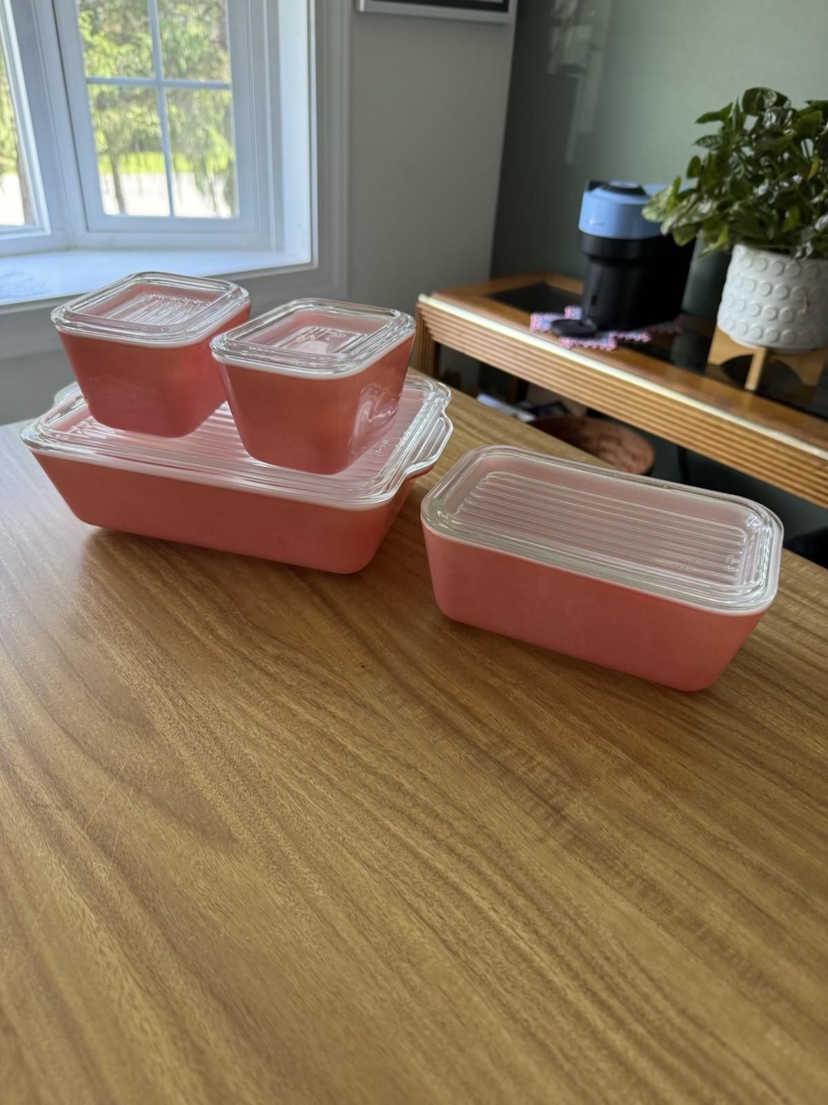 pyrex flamingo pink refrigerator dish