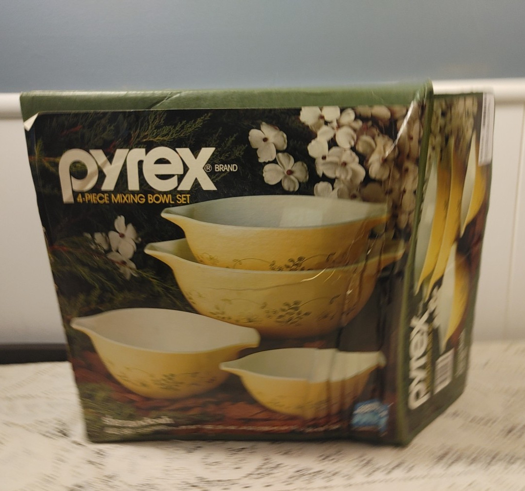 pyrex shenandoah cinderella bowl set