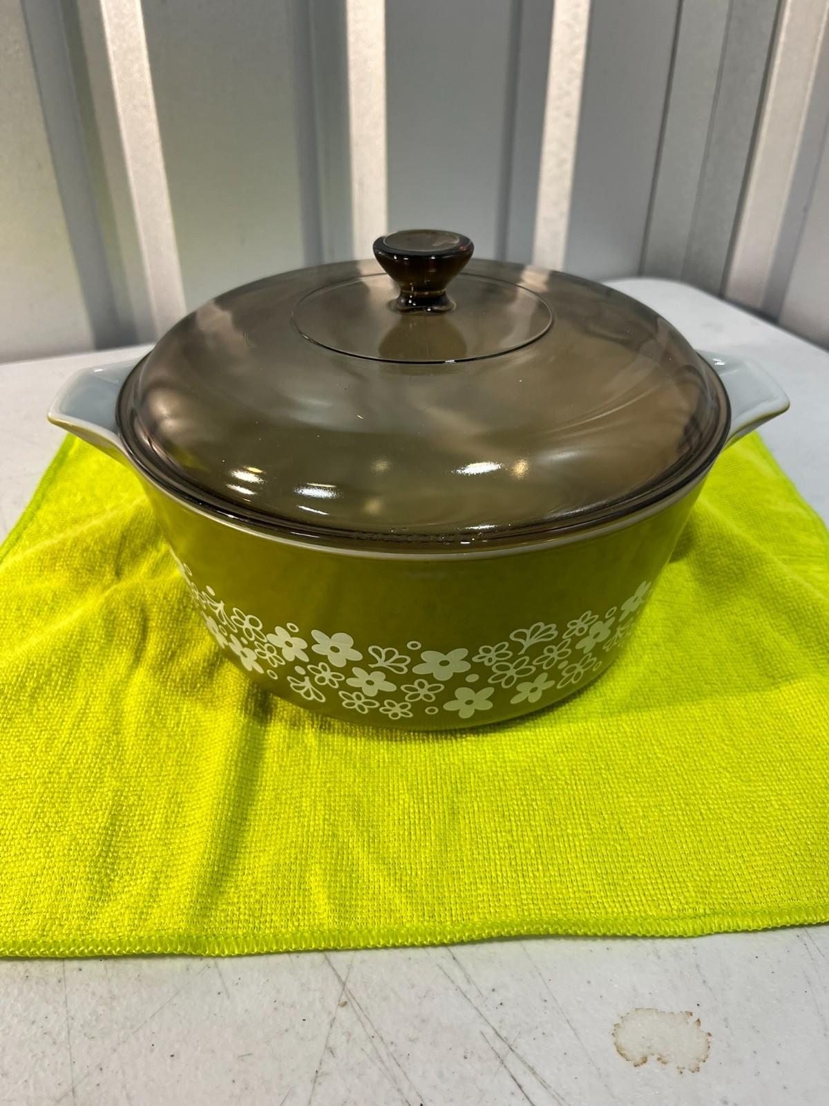 pyrex spring blossom green 475